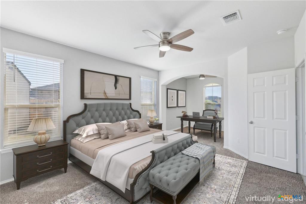 Master suite with office nook in Alta Vista Phase III home