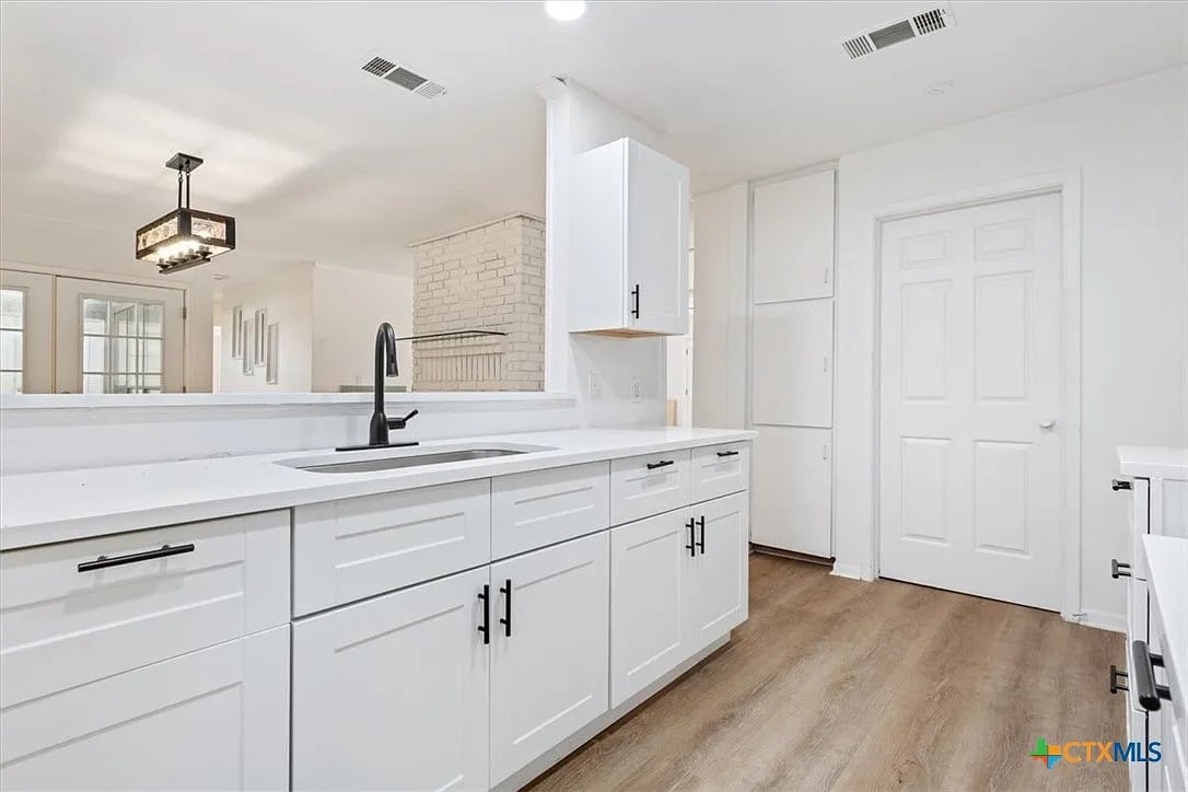 River Oaks kitchen renovation