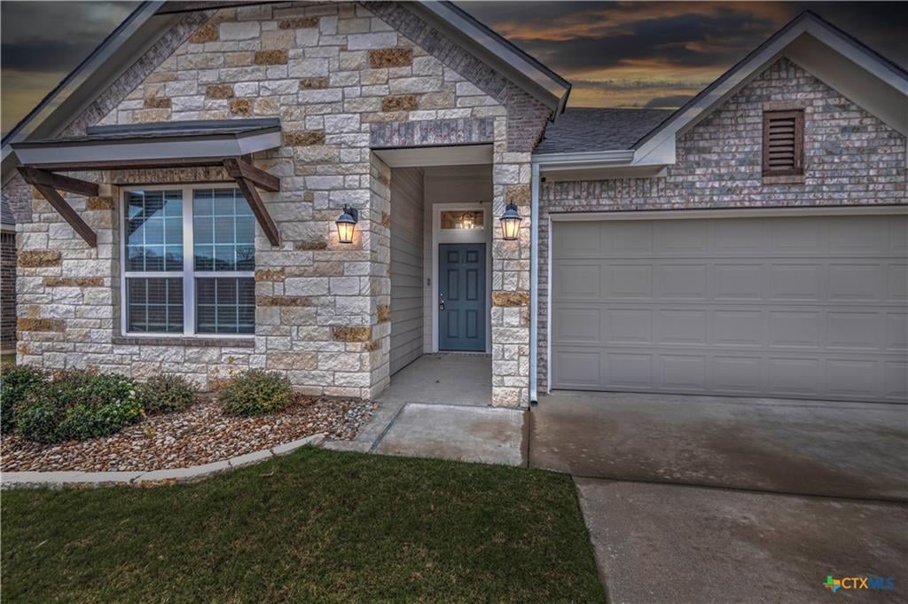 Wyndham Hill twilight