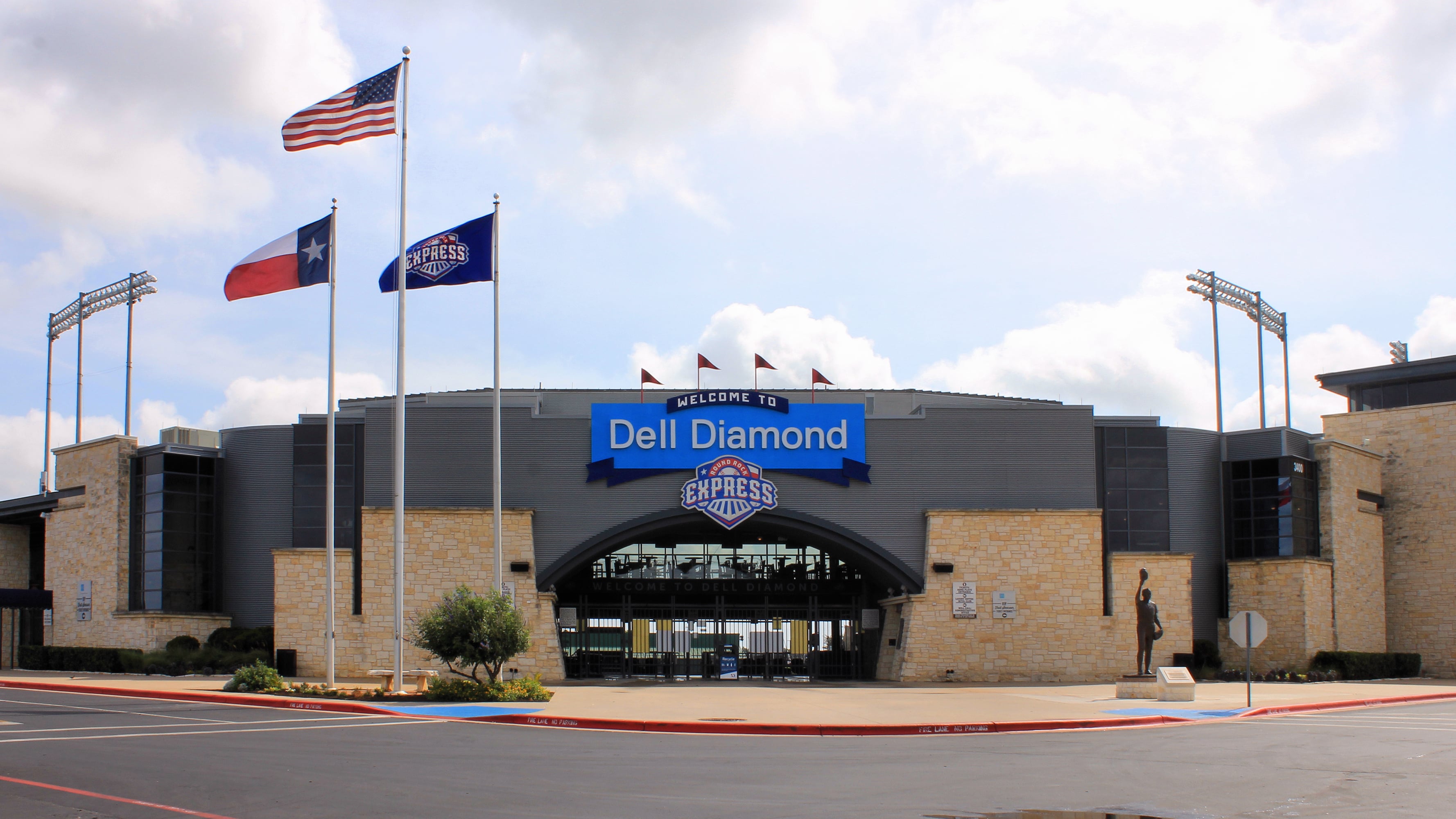 Dell_Diamond_Southwest_Entrance_2017
