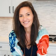 Kristi-Neidhardt-Photo-1x1