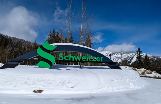 Schweitzer-1_Sign