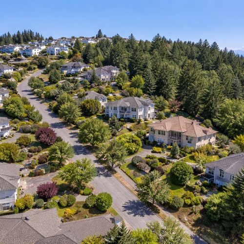 Kelso: Affordable Living, River Access, and Gateway to Outdoor Recreation