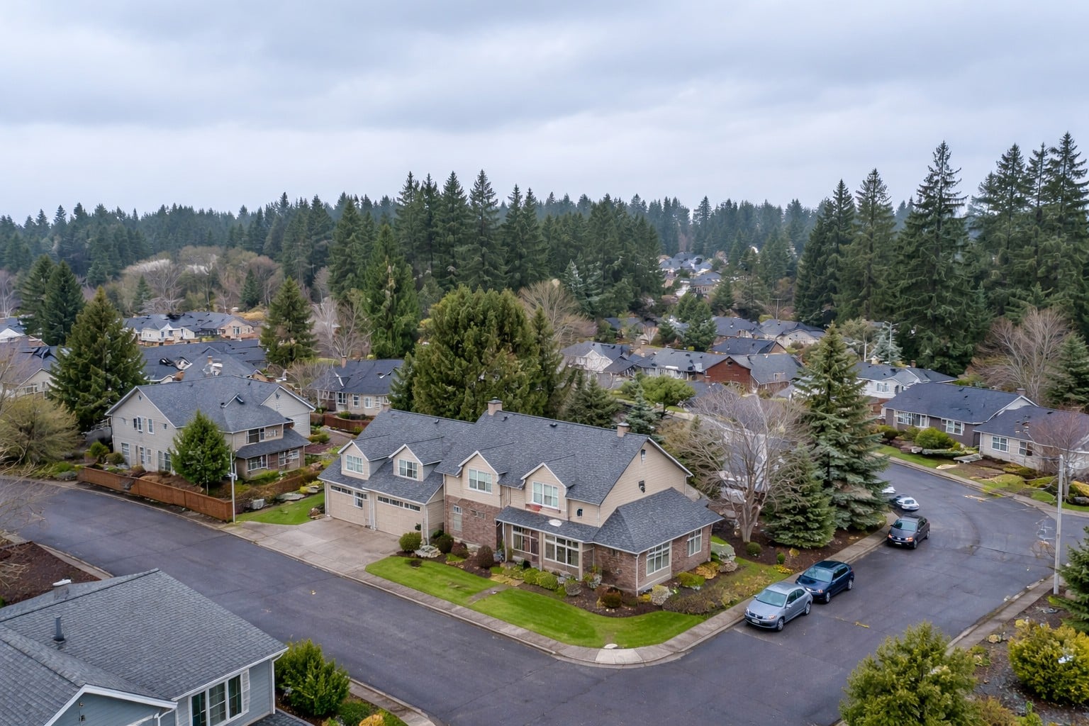 Barberton: Quiet Lakeside Living With Easy Vancouv&hellip;