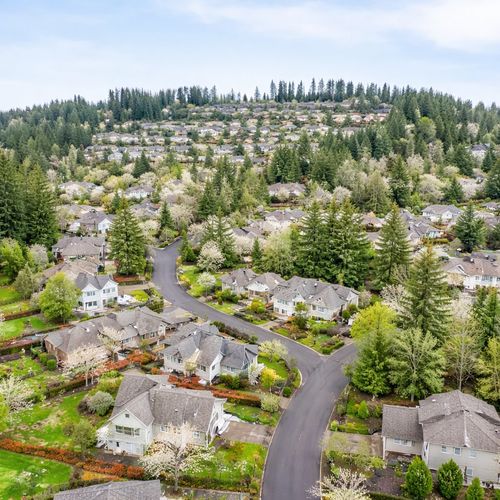 Carver: Riverside Living, Rural Charm, and a Peaceful Escape Just Outside Portland