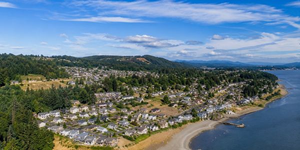 Columbia City, OR: Oregon's Columbia River Gem, Small &hellip;