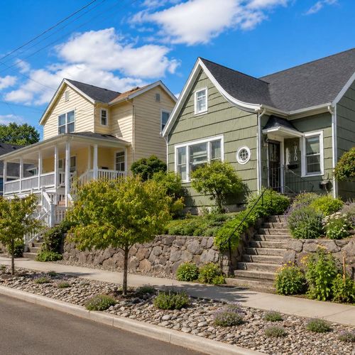 Hudson's Bay, Vancouver WA: North Vancouver's Established Residential Community, Historic Character, and Everything You Need to Know Before You Make the Move