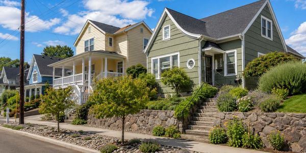Hudson's Bay, Vancouver WA: North Vancouver's Established Residential &hellip;