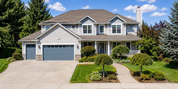 Beech Street, Camas WA: Small Street, Serious Real &hellip;