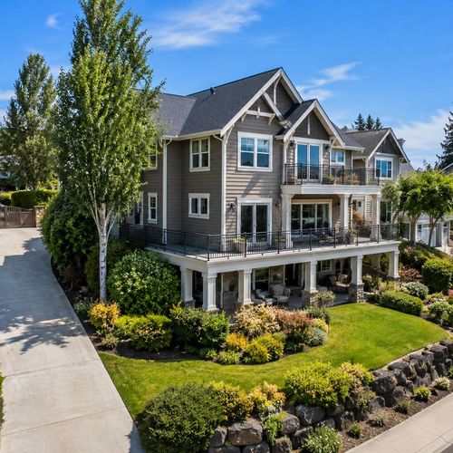 Crown Pointe, Camas WA: Prune Hill Luxury Built to Last