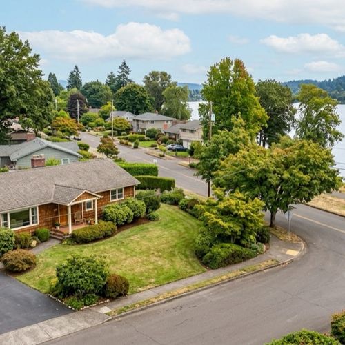 Moving to Vancouver, WA? Consider Lakeshore: An Evening on the Vancouver Lake Trail
