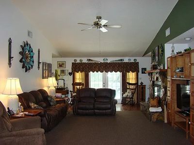 9101 Wood Creek Cir 2