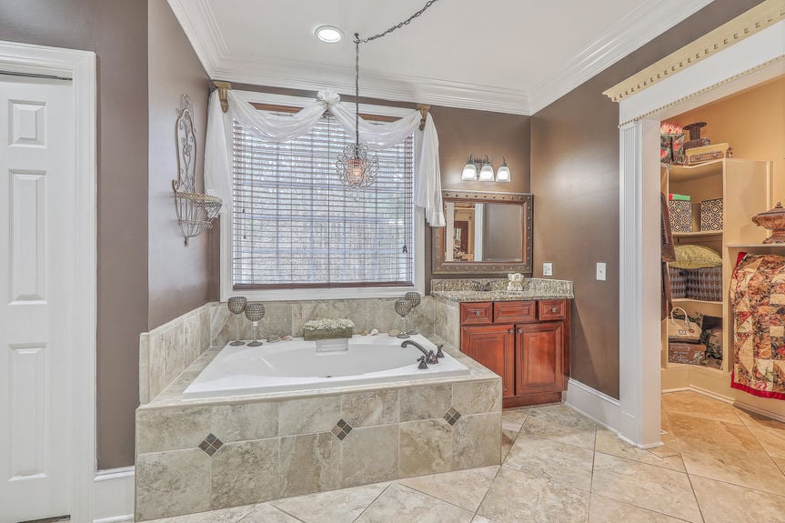 205417e1-4f6e-4ddf-b9ec-244c6f1573c6