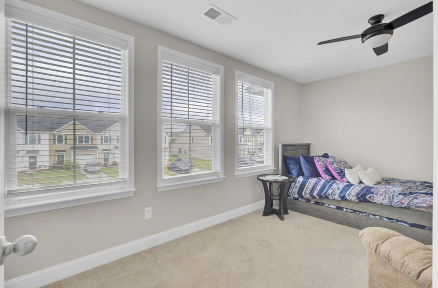 041bc893-5f50-4341-a2b2-9971450ea2ac