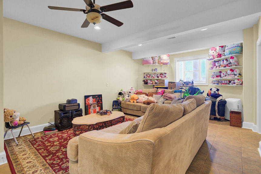 0db77e05-3e23-482e-b422-a9424847493a