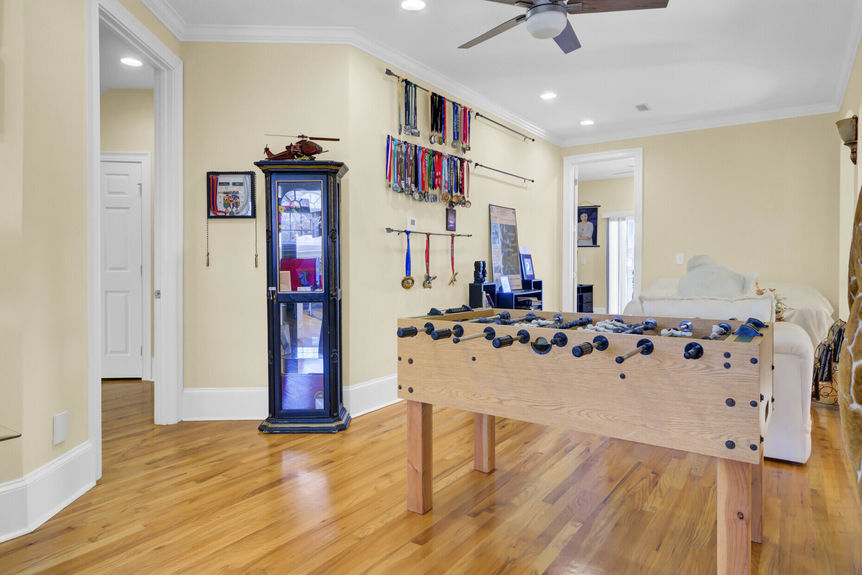 1775ad60-cc04-4d38-8f9d-e37b118f58cf