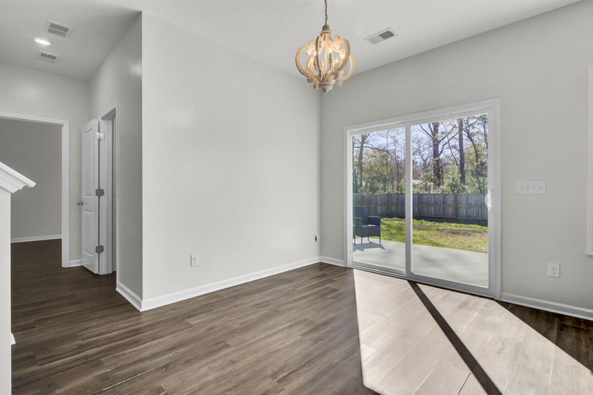 19713cd3-46db-4c67-b1ed-38f817440363