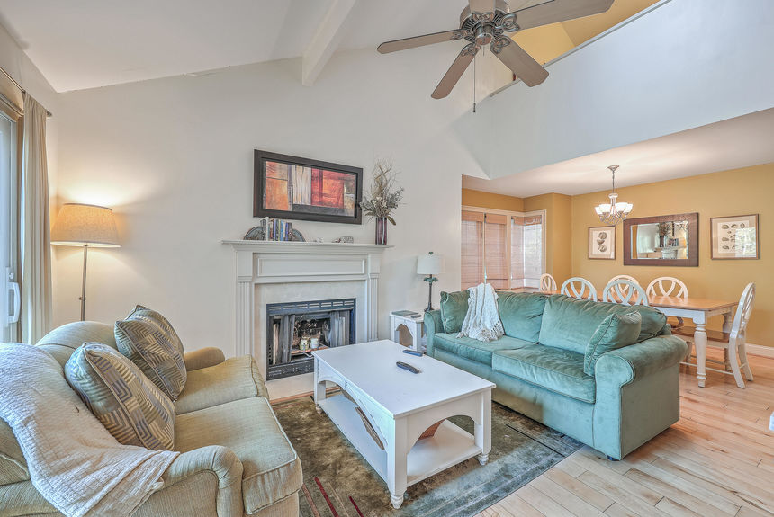 1d7305f3-5254-4467-8636-f73feb664e49