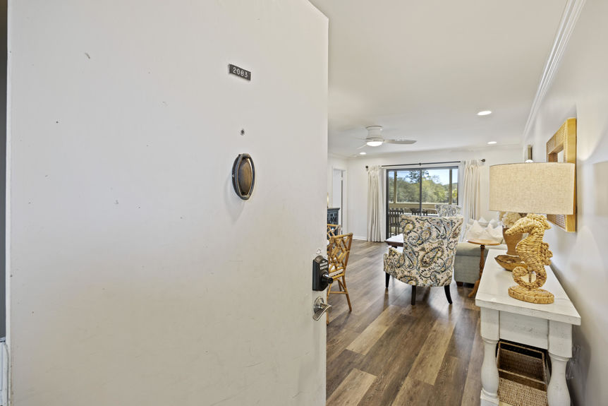 40c14a9b-96ab-4d23-8f00-1e9710c83042