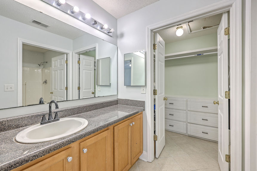 4e4ce591-a8e4-4386-b3fe-cb40c1067780