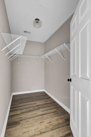 588c905a-a14d-40ba-955b-b31ebe872770