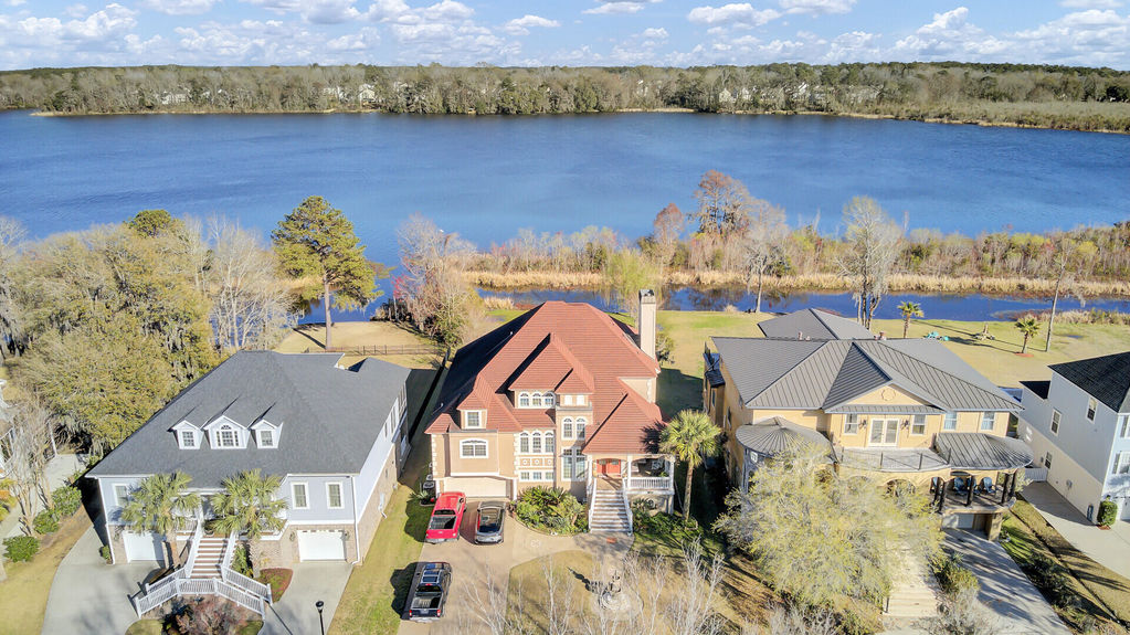 591ca844-a71c-4735-a2a9-5efc6b1a82c3