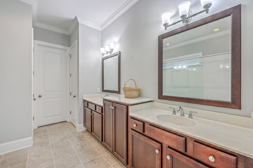 5c7a1df3-ac59-4a91-949a-a634f0fad55f