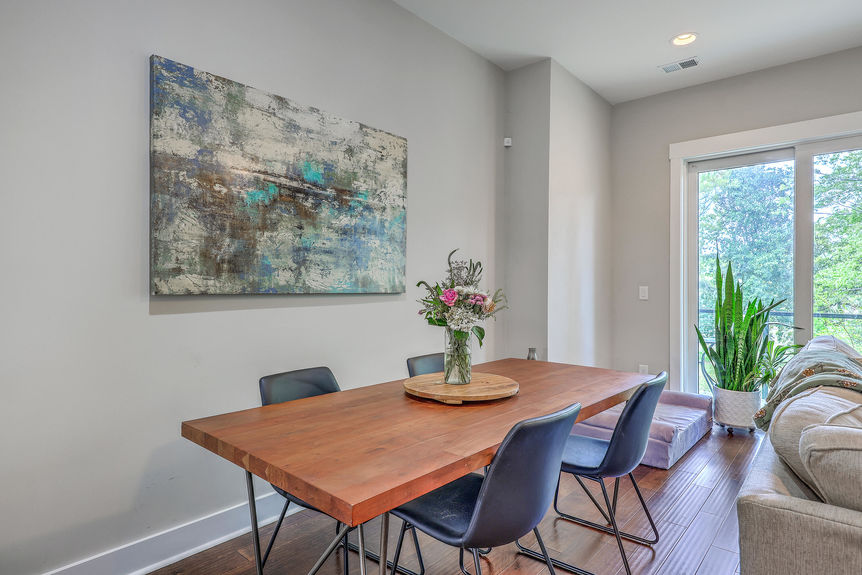 7ac3830d-0a50-416c-bf3d-45e5c291280d