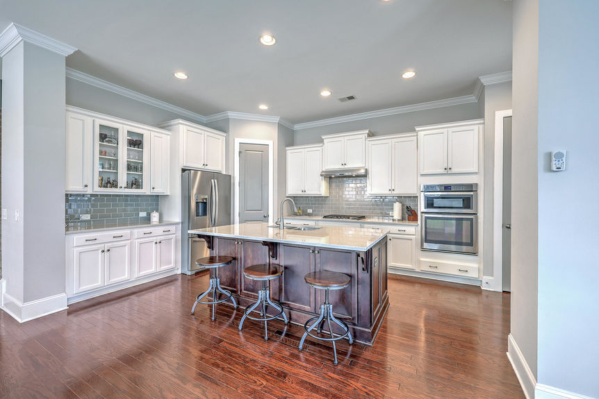 7b3832a5-703b-479d-bba0-7a343178c427