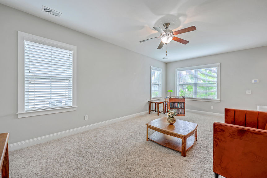 83d790fe-9f28-4dd1-8fdc-714d4fd64d85