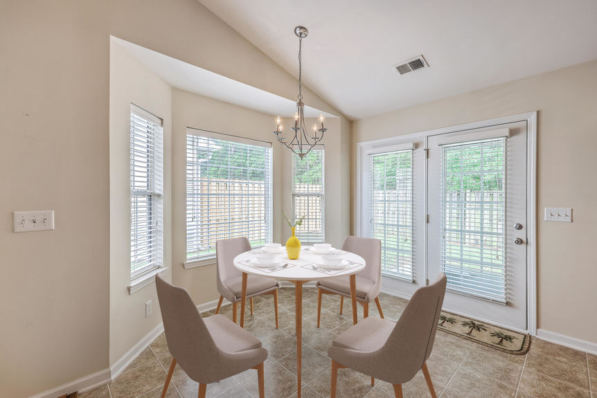 96c34242-3f8e-4b86-bd37-ee431e6ff199