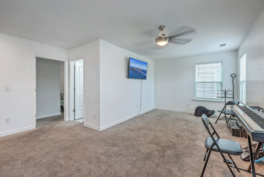 97bcfcf6-5aa2-42dd-8083-4fd40962ee80