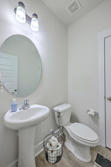 984f6402-1313-4f93-8955-4a879aae8779