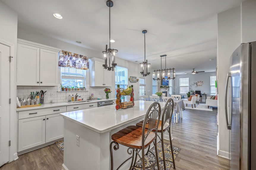 b022927c-c4e1-4561-a9c6-8bedfd9be926