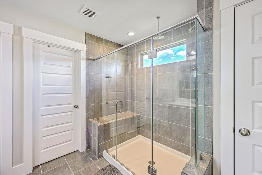 b1a793d7-ede1-44fa-8986-4a4cc7203977