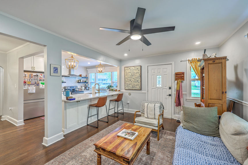 b3a387e1-d15a-4c7d-b194-290727a87ba3