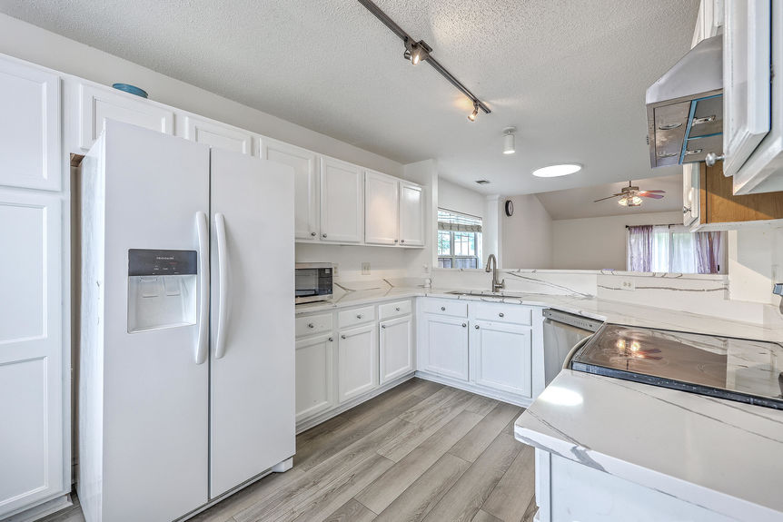 b6cf66e7-d517-4921-b164-6d4ba676fbc1