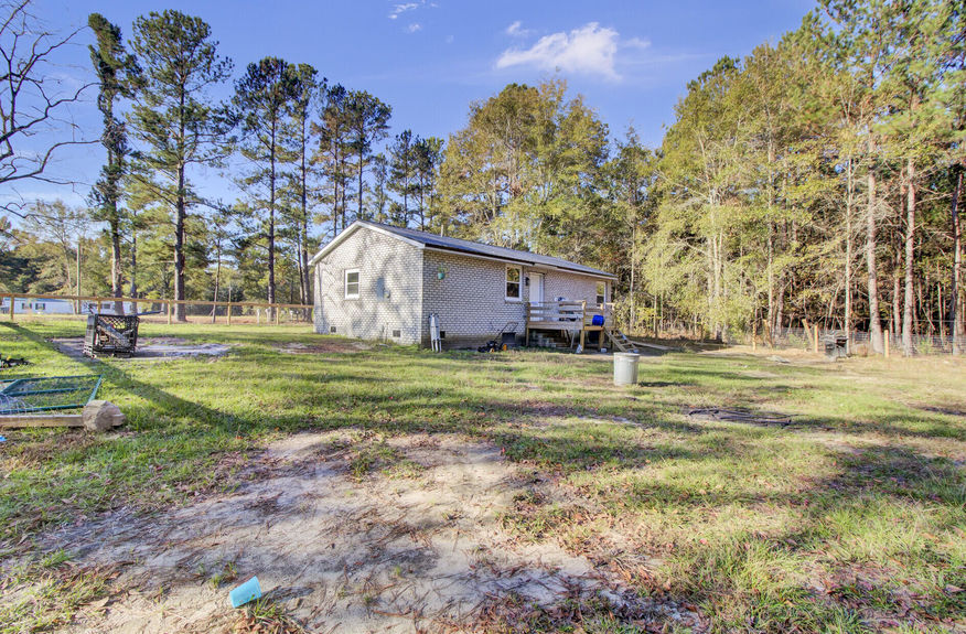 bb551334-67dc-4f24-9676-a46b229fbd47