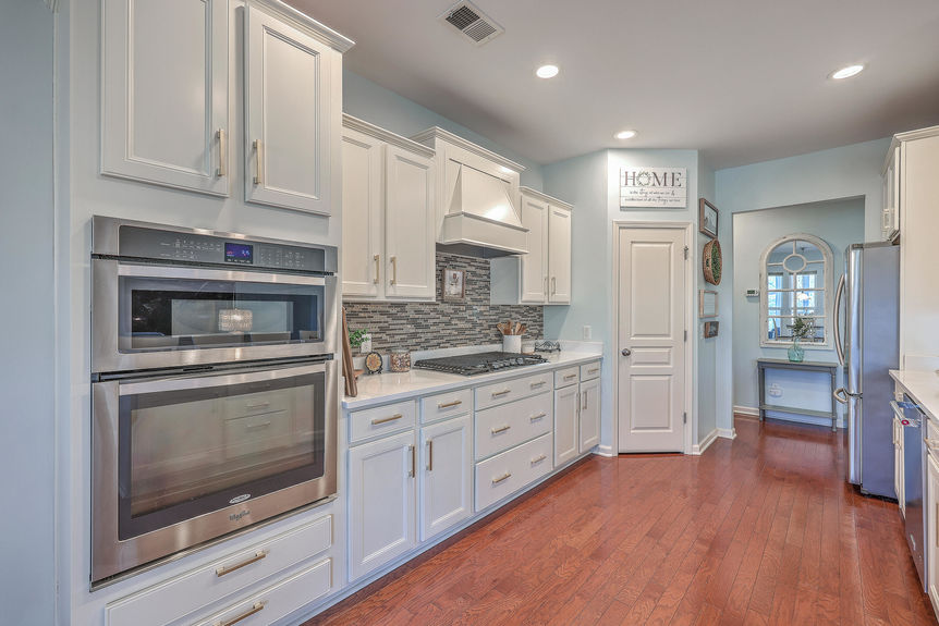 ddfef3d6-04d6-4368-8a16-417d8160b7bc