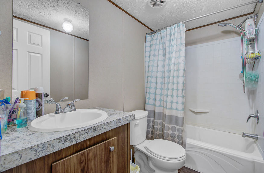 e1917f79-12d5-4225-8c85-142dfe27bff2