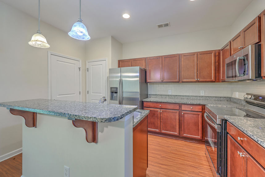 0df1653b-7208-40ae-bee7-dffb87741d5e