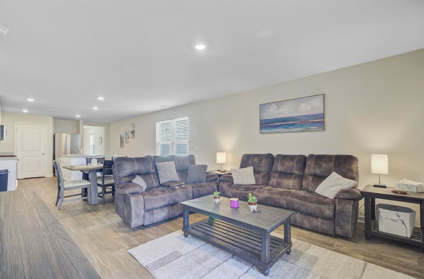 3ed3a800-e975-4644-aa49-696ca3ceb2bd