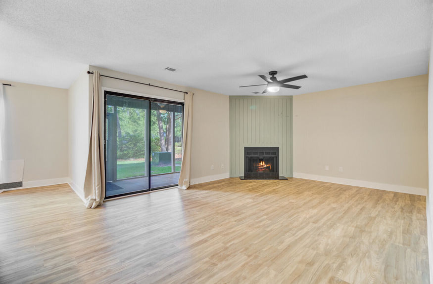 446709ac-40c7-4546-a3ee-8c9d06aa2102