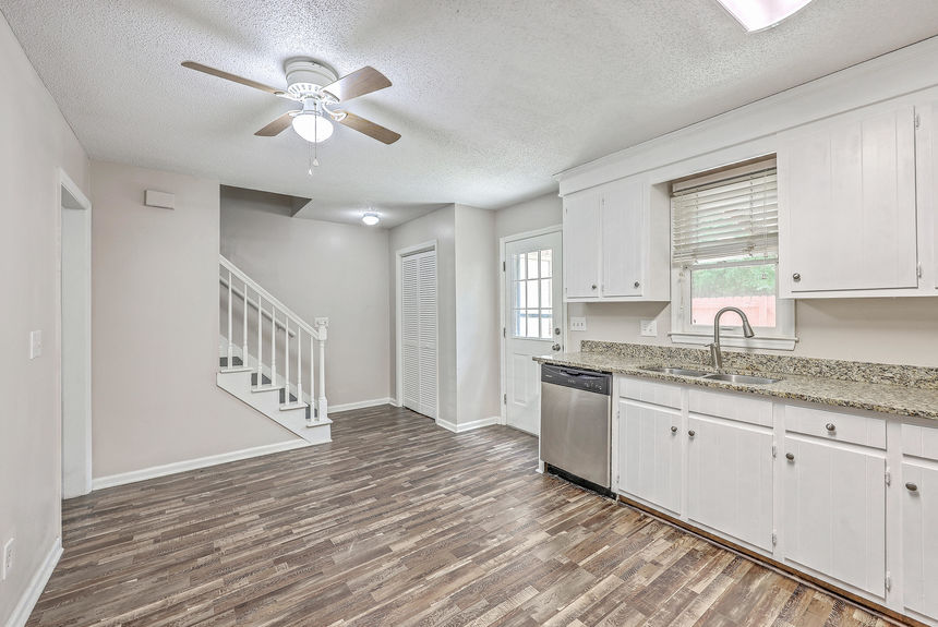 4c538ec0-db64-4fce-ac20-5f407646a8a9