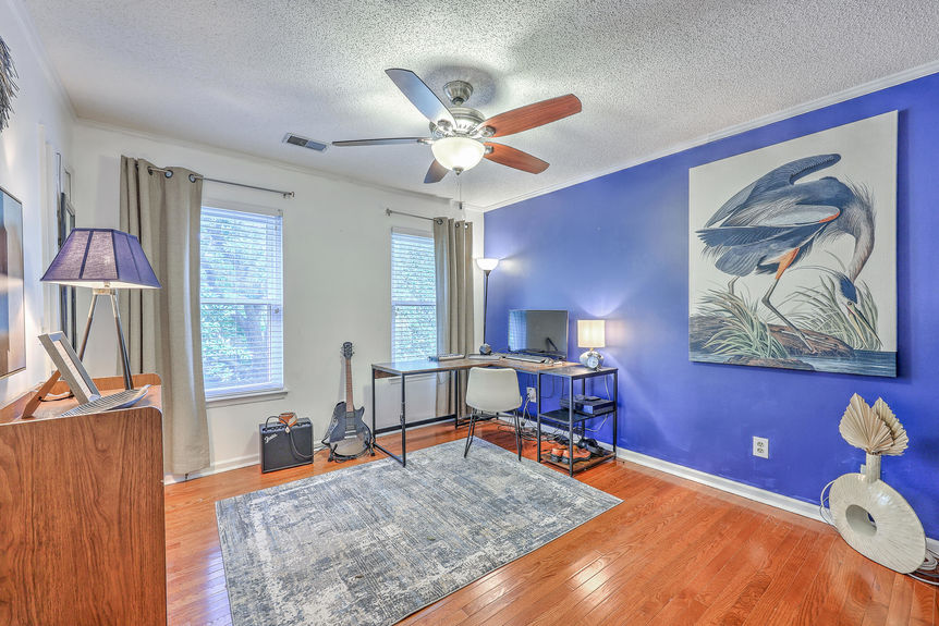 557b0c94-c2b2-496c-a7ee-8571fd4bcc40