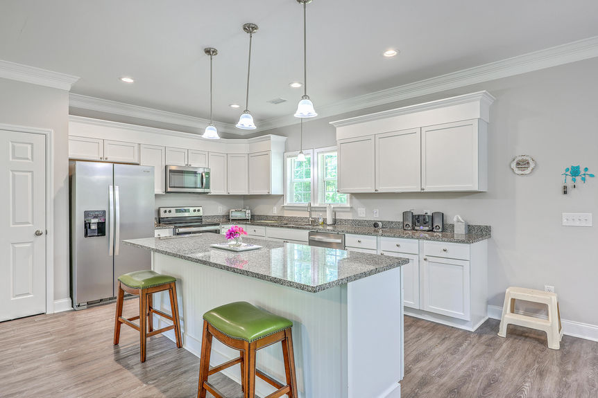 5905f969-0fcc-4241-a44a-689afc35a1b3