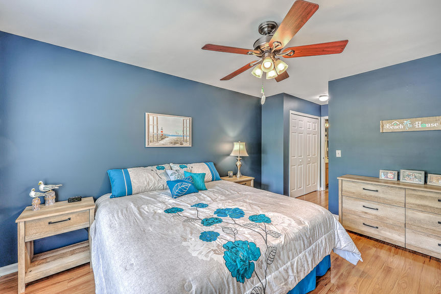 7f7d333c-89bb-4e85-8aab-e08ac92b8cff