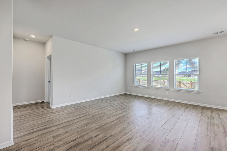 8e3c45f3-4d3d-40fa-b892-e9d21e772dc9