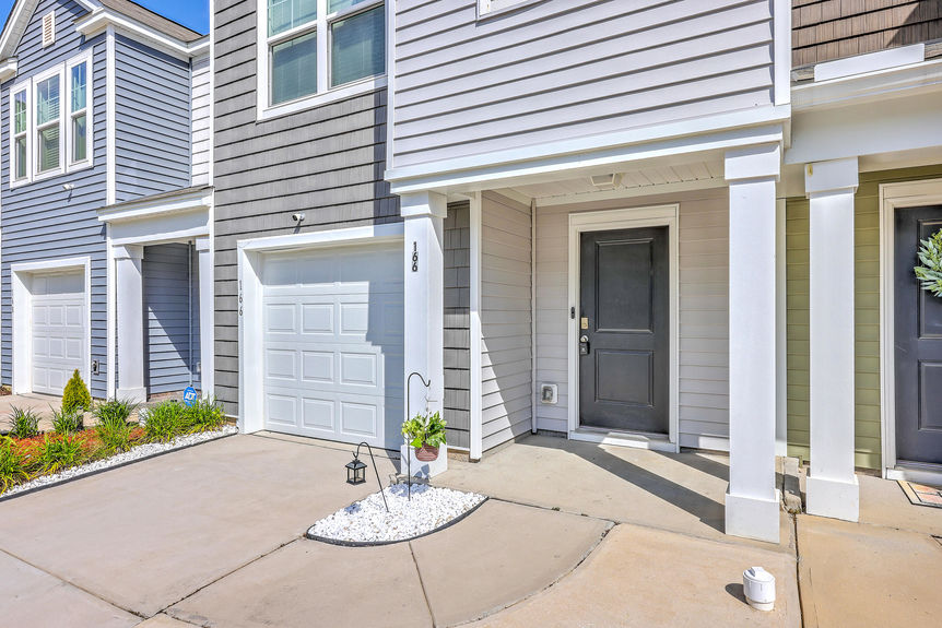 9e50b89f-c0eb-4de0-9245-e1296c6ef28a