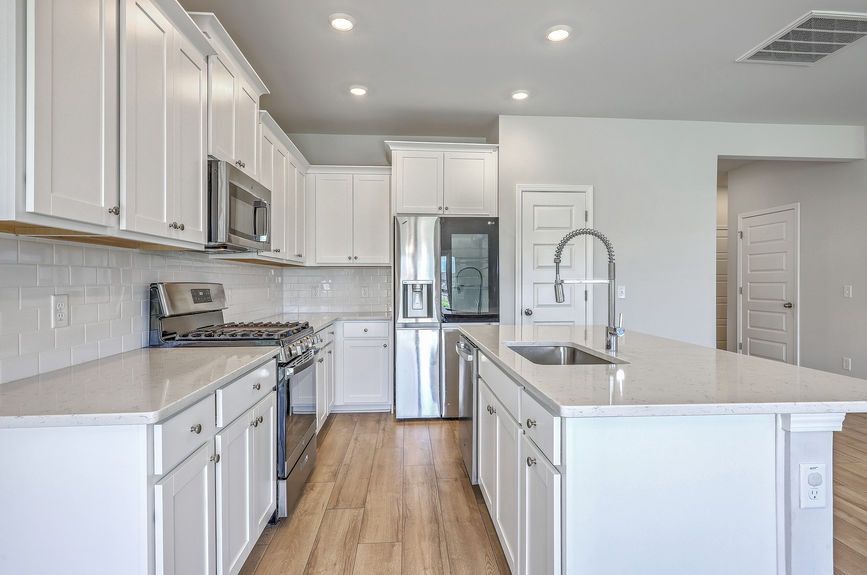 ZYN_9211_2_3_4_5_6_7